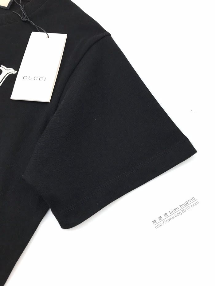 Gucci男裝 古奇2020秋冬新款小黑貓刺繡貼布logo短袖Tee  ydi3481